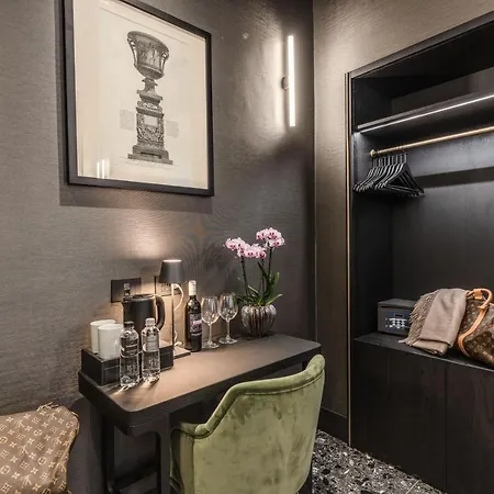 Residenza Piranesi Boutique מלון 4*